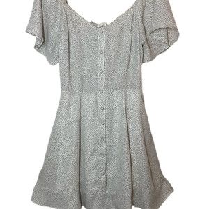 Flowy women’s summer dress